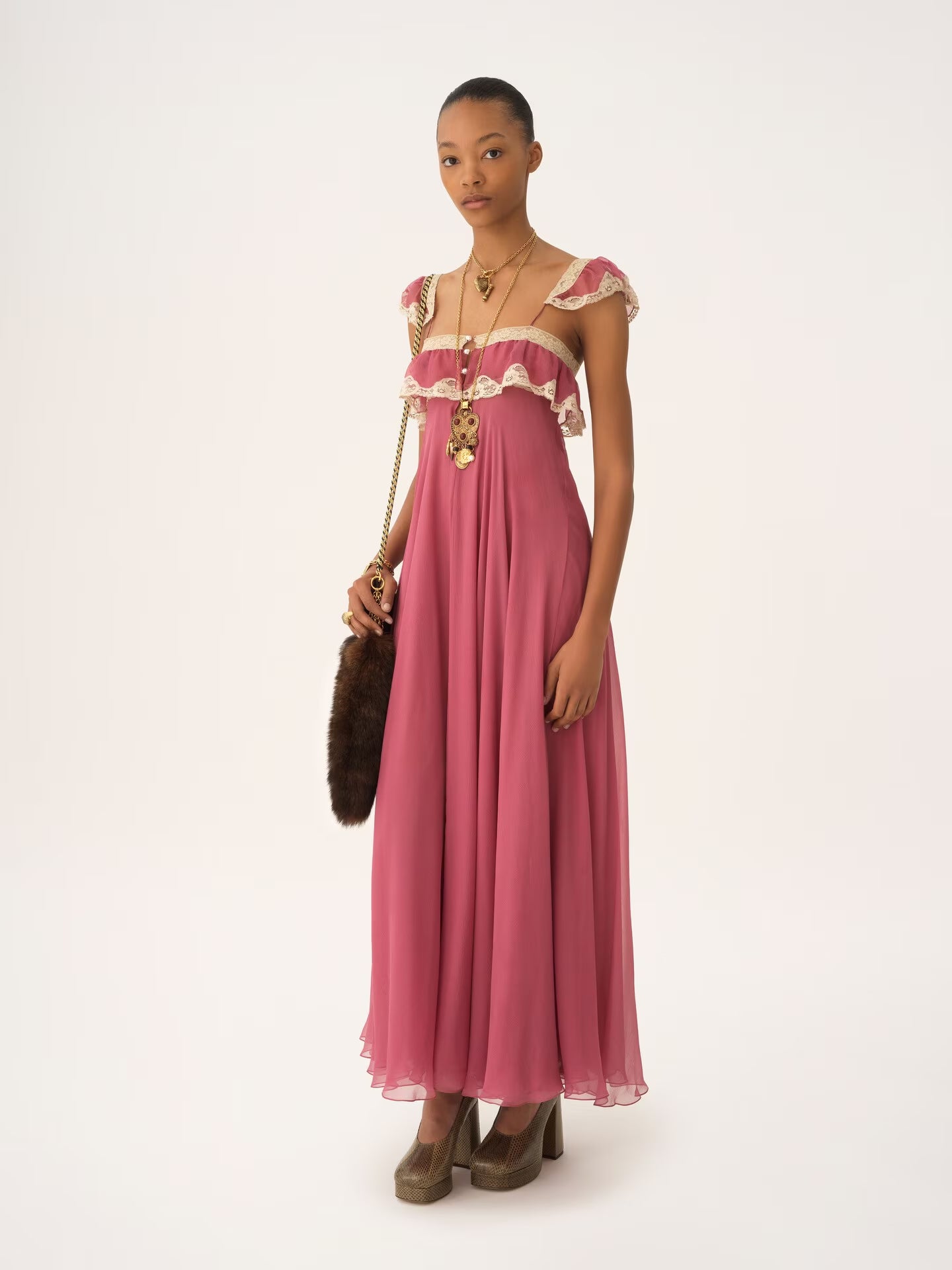 Fluid long dress in silk mousseline & lace